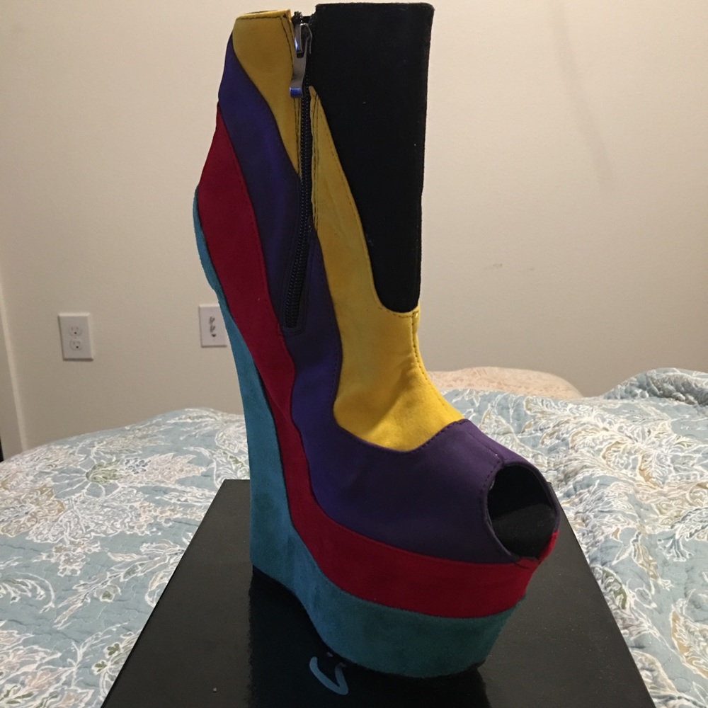 🆕 🍭 Artsy Multi Color Wedge Open Toe Platform 🆕 - Picture 4 of 4